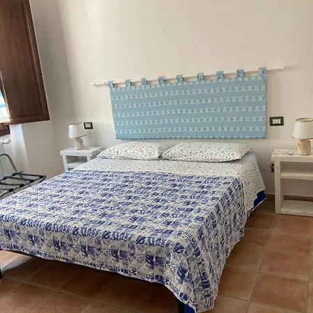Antiche Terre Di Gallura Frühstückspension Monti