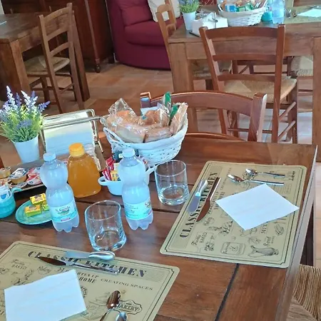 Antiche Terre Di Gallura 住宿加早餐酒店