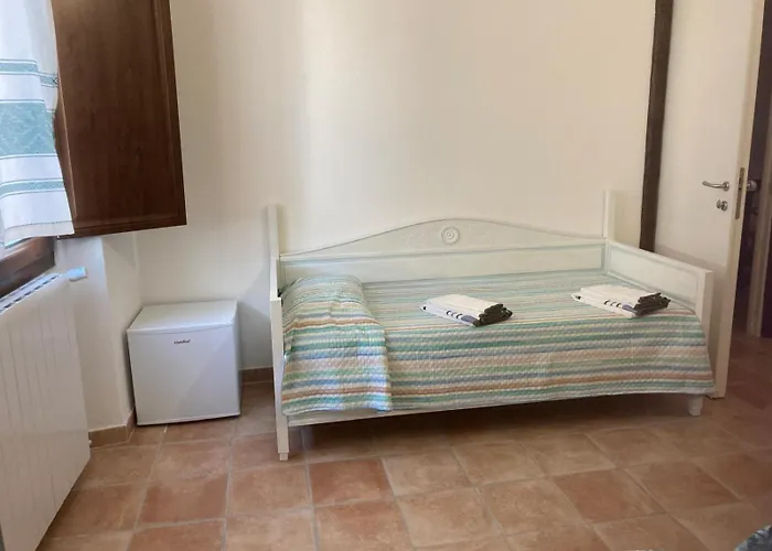 Antiche Terre Di Gallura Bed & Breakfast Monti