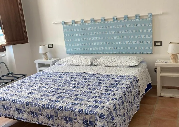 Antiche Terre Di Gallura Bed & Breakfast Monti